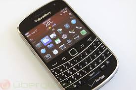 Blackberry provides enterprises and governments with the software and services they need to secure the blackberry has transformed itself from a smartphone company into a security software and. Blackberry Bold 9900 Review Ubergizmo