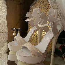 Le scarpe per il giorno del matrimonio svolgono un ruolo molto importante. Carmela Scarpa Scarpe Da Sposa E Cerimonia Home Facebook