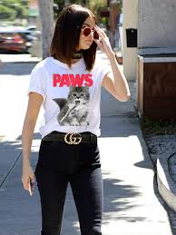 Paws Jaws White Tee Gucci Belt And Black Skinny Jeans Casualfashion Trendingfashion Selenagomez Skinny Belt Outfit Gucci Outfits Women