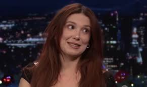 Všetko má svoje hranice 😮‍💨⁠ ⁠ Millie Bobby Brown sa v Londýne postarala  o moment, ktorý rezonuje internetom. Keď sa fotografi pokúsili priblížiť k  nej a jej bábätku, herečka ich bez váhania