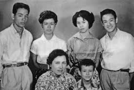 To me, the function and duty of a quality human being is the sincere and honest development of one's potential. Bruce Lee Dies Ist Die Todesursache Der Martial Arts Legende