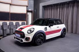 The Exclusive Mini Cooper S Gts Special Edition At Abu Dhabi Dealership Mini Cooper S Mini Cooper Mini Cooper Stripes