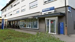 View a detailed profile of the structure 1230131 including further data and descriptions in the emporis database. Bad Cannstatt Bw Bank Setzt Wieder Auf Schalterservice Bad Cannstatt Stuttgarter Zeitung