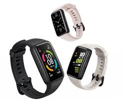 The wearable comes in amber sunrise, forest green, and graphite black colour options. Honor Band 6 With 1 47 Inch Amoled Display Spo2 Monitoring Up To 14 Days Battery Life Announced