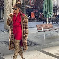 Arte, cultura, museus, monumentos, praias, cidades, festas, roteiros, culinária, espaços naturais na espanha | spain.info em português brasileiro. Anittalizadora On Instagram Anitta Em Madrid Na Espanha Daily Street Style Fashion Street Style