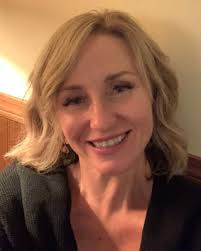 Rebecca Baumgardner's Instagram, Twitter & Facebook