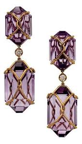 Black And Gold Jewelry Stand Amethyst Diamond Gold Earrings Black Gold Jewelry Estate Jewelry Earrings Beautiful Jewelry