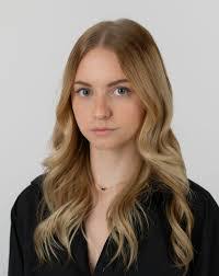 Jeri Potter's Instagram, Twitter & Facebook