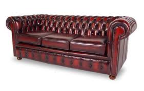 The elegant design suits every interior. Cambridge Chesterfield Sofa Chesterfields Direct