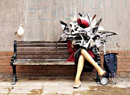 A Woman Attacked By Seagulls Piece By Banksy During The Press View For The Artist S Biggest Show To Date Entitled Disma Street Art Kunstproduktion Streetart