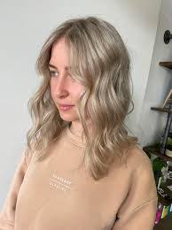 Katelyn Lawrence's Instagram, Twitter & Facebook