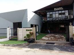 Designed by internationally acclaimed firm, leeser architecture, the event space at genius fuses classic elements from the. Ruang Shah Alam Event Venue Vmo