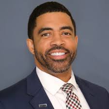 M'Kendra Landry, SPHR