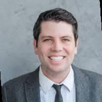 Derek Mccloud's Instagram, Twitter & Facebook