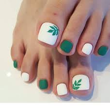 While nail art designs are all over our instagram feeds, it's time to bring the trend down to your feet. Nice Matte White And Green Nails Cute Toe Nails Beach Toe Nails Summer Toe Nails