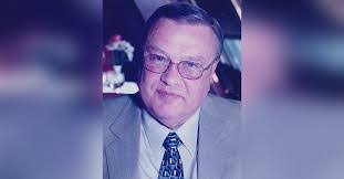 Allen Ekstrom's Instagram, Twitter & Facebook