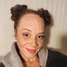 Abraham Valle (@fantasma_valle) CANLI Yayında