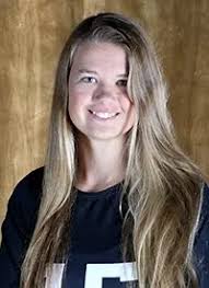 Renata Erickson's Instagram, Twitter & Facebook