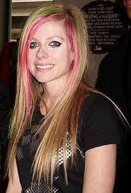 Ben Lavigne's Instagram, Twitter & Facebook