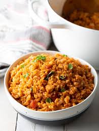 Cooked like fried rice for a crisper texture with the flavors of mexican rice. Easy Spanish Rice Recipe 4 Ingredients Video A Spicy Perspective