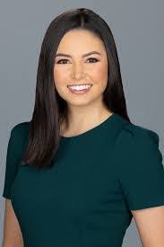 Renee Endres's Instagram, Twitter & Facebook