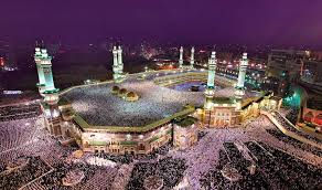 Pemerintah malaysia menutup dua masjid yang berada di wilayah persekutuan kuala lumpur karena teridentifikasi dalam daftar sistem hotspots datuk mansyur usman yang juga presiden komunitas aceh di malaysia tersebut mengatakan masjid jamek kampung baru ditutup tiga hari mulai minggu. 10 Masjid Paling Cantik Di Dunia Iluminasi