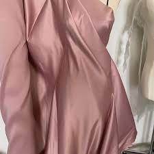 Nah, berikut adalah 10 tren warna rambut rose gold di tahun 2019 yang bisa anda coba. Jual Kain Satin Bridal Duchess Rose Gold Pink Gold Jakarta Utara Jpaolodesignrtw Tokopedia