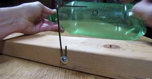How To Build A Simple Humane Mouse Trap Out Of An Old Soda Bottle Mouse Traps Diy Pest Control Pest Control
