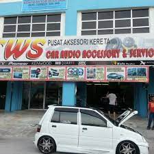 Lokasinya yang nyaman dan tenang, jau dari hiruk pikuk kota, membuatku betah tinggal lama disini sejak tahun 2002. Tws Pusat Aksesori Kereta Klang Selangor