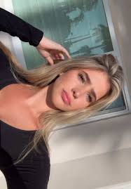 Angelina Dillard's Instagram, Twitter & Facebook