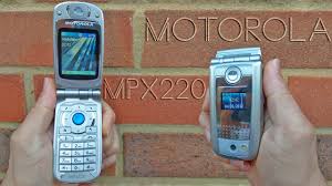 Phone Stories: 2004 Motorola MPx220 ...