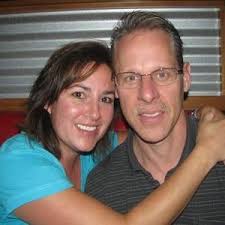 Lesli Mikenas (@lesli_mikenas)