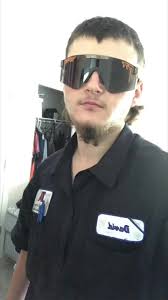 #bluecollar work makes money and money make dreams happen I’ll find a wife  some day #happywithlife