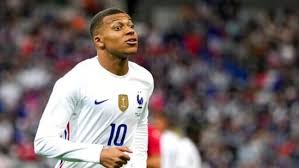 The latest tweets from @kmbappe Is This The Best Place For Me I Don T Have The Answer Yet Kylian Mbappe Doubtful Over Future At Psg Football News Hindustan Times