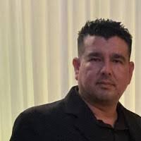 100+ perfiles de «José Luis Rivas»