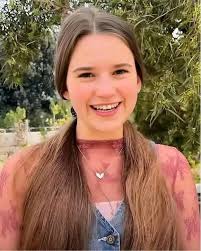 This young lady is prodigy violinist and I see great things in her future.  Keep those fingers limber young lady. All the best!!