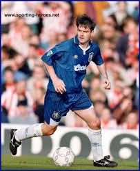 Steve clarke has insisted there is minimal risk attached to letting his scotland players have two clarke has given his group three days off this week after the conclusion of their spanish training scotland manager steve clarke says chelsea star billy gilmour is 'fine' after being substituted with a. Http Www Sporting Heroes Net Football Chelsea Fc Steve Clarke 10548 Biography Of His Football Career For Chelsea A11190