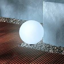 grande lampe solaire ballon avec led 8518018 lampes solaires grande lampe lampe