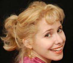 Nellie McKay Spins an Hour of Forgotten 45's