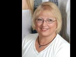 Renee Ferrante's Instagram, Twitter & Facebook