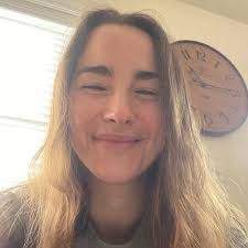 Kayla Hammonds's Instagram, Twitter & Facebook