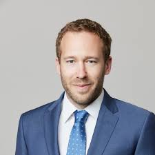 Daniel Doran's Instagram, Twitter & Facebook