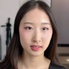 At Amy Haus, you can expect “Legit Korean-style makeup”, characterized by  its focus