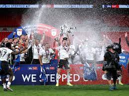 We discuss fulham's chances, scott parker vs thomas frank, mitrovic vs ollie watkins and brentford statistical approach to football. Brentford 1 2 Fulham Championship Play Off Final As It Happened Football The Guardian