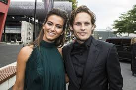 So happy with the signing. Candy Rae Fleur And Daley Blind