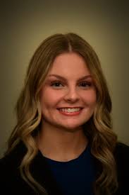 District honors top graduating seniors at Springfield's Glendale High