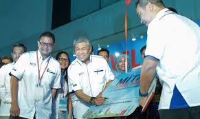 Selain itu juga, tempoh untuk anda mohon visa anda disiapkan juga berbeza. Buka Pusat Proses Visa Kelima Di China