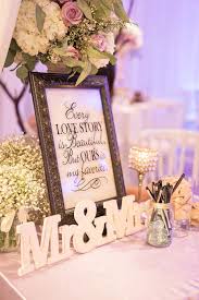 Truong And Nguyen S Chic California Wedding By Tugether Photography Mywedding Signing Table Wedding Wedding Table Signs Signage Picture Wedding Centerpieces