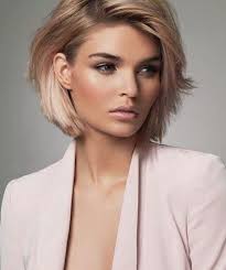 Comment porter la frange pour être tendance ? 100 Best Hairstyles For 2020 Bridesmaid Hair Updo Hairstyles Coiffure Idees Cheveux Courts Coupe De Cheveux