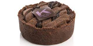 Ha un guscio di frolla al cacao, che all'interno cela uno strato di caramello salato e poi un'abbondante strato di ganache al cioccolato fondente. La Crostata Al Cioccolato Di Ernst Knam La Ricetta Monoporzione